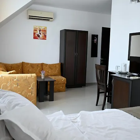 Hotel Paradise 3*
