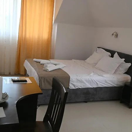 Paradise 3* Lozenets